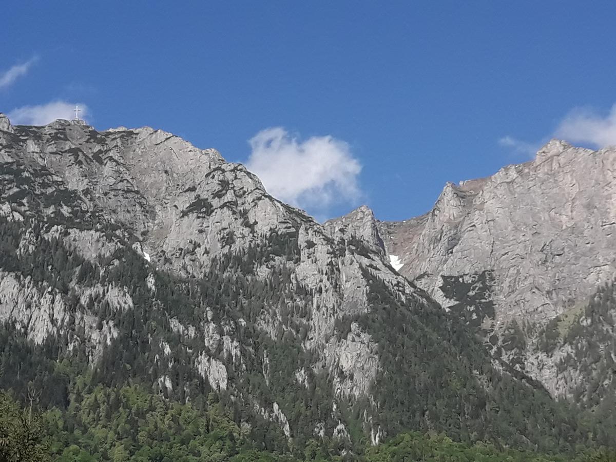 Hotel Iri Buşteni Buitenkant foto